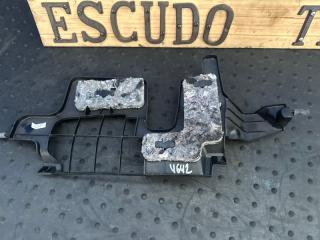 Накладка на торпеду SUZUKI ESCUDO YE21S M16A 7382354P105PK 3 ракурс