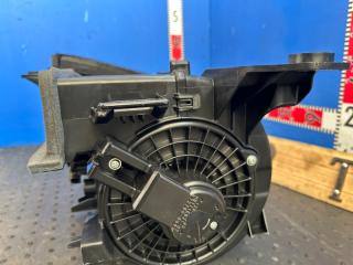 Мотор печки MAZDA CX3 DK5FW S5-DPTS 8727000691 4 ракурс