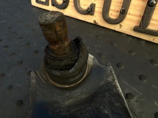 Рычаг правый передний MAZDA CX3 DK5FW S5-DPTS D24H34300 3 ракурс