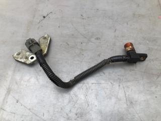 Датчик положения коленвала SUZUKI ESCUDO TD54W J20A 33220-77E00-000 5 ракурс