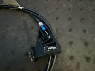 Тросик топливного бака SUZUKI ESCUDO TDA4W J24B 76510-65J00-000 3 ракурс