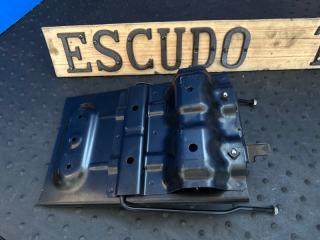 Крепление аккумулятора SUZUKI ESCUDO TDA4W J24B 7255065J00 2 ракурс