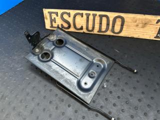 Крепление аккумулятора SUZUKI ESCUDO TDA4W J24B 7255065J00 2 ракурс