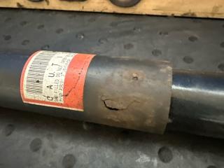Амортизатор SUZUKI ESCUDO TDA4W J24B 41700-65J01-000 2 ракурс