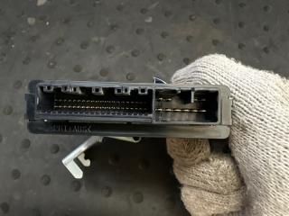 Блок управления полным приводом TOYOTA LAND CRUISER PRADO TRJ150W 2TR-FE 8953360270 2 ракурс