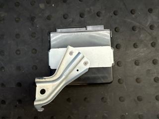 Блок управления полным приводом TOYOTA LAND CRUISER PRADO TRJ150W 2TR-FE 8953360270 3 ракурс