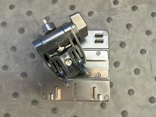 Монитор TOYOTA LAND CRUISER PRADO TRJ150W 2TR-FE 09B00180 3 ракурс
