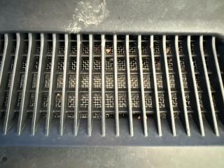 Жабо TOYOTA LAND CRUISER PRADO TRJ150W 2TR-FE 5570860150 4 ракурс