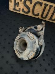 Подушка двигателя TOYOTA LAND CRUISER PRADO TRJ150W 2TR-FE 1236175071 2 ракурс