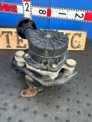 Насос продувки катализатора TOYOTA LAND CRUISER PRADO TRJ150W 2TR-FE 1761000040 3 ракурс