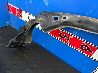 Крепление бампера переднее TOYOTA LAND CRUISER PRADO TRJ150W 2TR-FE 5252160110 2 ракурс