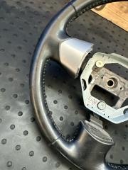 Руль SUZUKI ESCUDO TDA4W J24B 48110-65J01-BWJ 4 ракурс Руль SUZUKI ESCUDO TDA4W J24B 48110-65J01-BWJ 4 ракурс