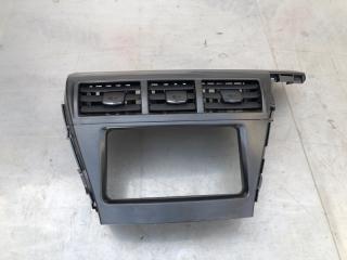 Запчасть консоль магнитофона TOYOTA PRIUS ALPHA 2013