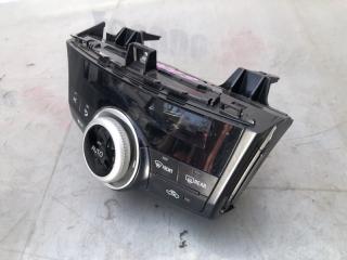 Блок управления климат-контролем TOYOTA PRIUS ALPHA ZVW41 2ZR-FXE 55900-47040 3 ракурс