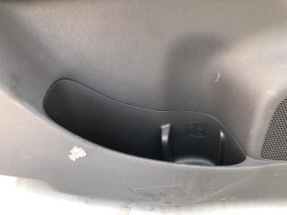 Обшивка дверей левая задняя TOYOTA PRIUS ALPHA ZVW41 2ZR-FXE 67788-G030A 3 ракурс