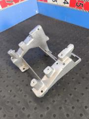 Кронштейн Porsche Cayenne 957 M55.01 7L0863345 2 ракурс