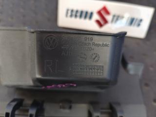 Бардачок Volkswagen Tiguan 5NCZE CZE-EA211 5nc857919 5 ракурс