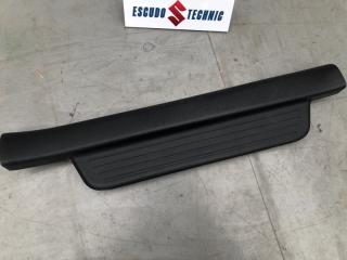 Накладка на порог салона правая передняя TOYOTA SUCCEED NCP165 1NZ-FE 67913-52061 2 ракурс