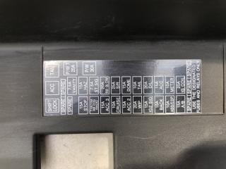 Консоль торпеды SUZUKI ESCUDO TD54W J20A 73871-65j01 3 ракурс