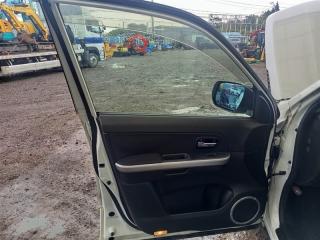 Дверь левая передняя SUZUKI ESCUDO TDA4W J24B 68002-65844-000 4 ракурс Дверь левая передняя SUZUKI ESCUDO TDA4W J24B 68002-65844-000 4 ракурс