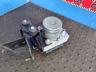 Блок abs Infiniti FX35 S51 VQ35HR 476601CA1A 5 ракурс Блок abs Infiniti FX35 S51 VQ35HR 476601CA1A 5 ракурс