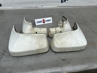 Брызговики комплект SUZUKI ESCUDO TD54W J20A 7226165J00 1 ракурс