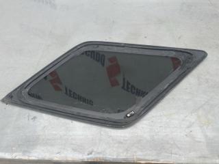 Стекло собачника левое заднее SUZUKI ESCUDO TA74W M16A 8457065J10 4 ракурс