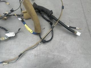 Проводка багажника SUZUKI ESCUDO TA74W M16A 3684564J00 5 ракурс