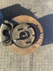 Ступица левая передняя SUZUKI ESCUDO TDA4W J24B 43402-57L51-000 1 ракурс