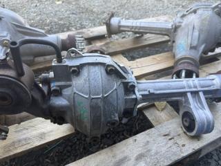 Редуктор передний SUZUKI ESCUDO TD54W J20A 27300-66831-000 4 ракурс
