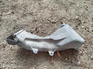 Запчасть воздуховод тормозов нижний lexus gs 300 2006 (б/у) Lexus GS300 2006