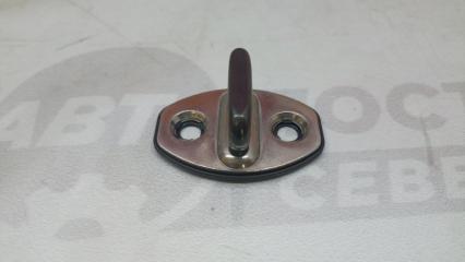 Фото запчасти ответная часть замка двери передняя левая Volkswagen Tiguan 2010 Б/У запчасть Запчасть ответная часть замка двери передняя левая Volkswagen Tiguan 2010