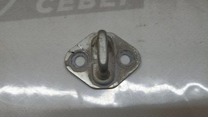 Запчасть ответная часть замка двери задняя правая Toyota Caldina 1995