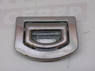 Запчасть кронштейн крепления груза Volkswagen Touareg 2006