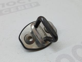 Фото запчасти ответная часть замка двери передняя правая Volkswagen Tiguan 2010 Б/У запчасть Запчасть ответная часть замка двери передняя правая Volkswagen Tiguan 2010