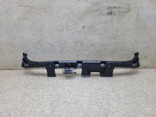 Запчасть направляющая бампера задняя BMW 3-Series 2009