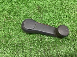 Запчасть ручка стеклоподъемника задняя Kia Ceed 2007