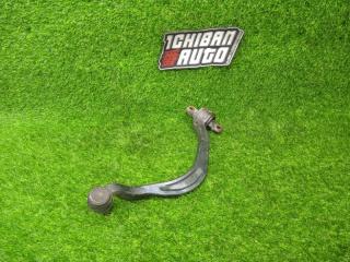 Рычаг передний левый LEGNUM EA3W 4G64