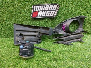 Туманка правая передняя TOYOTA VOXY ZRR75 A044633 3 ракурс