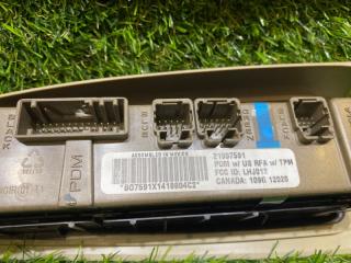 Блок упр. стеклоподьемниками передний правый CADILLAC ESCALADE GMT820