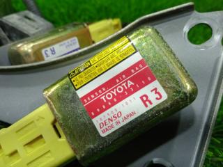 Блок управления airbag LEXUS ES330 MCV31 3MZ-FE 89170-33430 5 ракурс Блок управления airbag LEXUS ES330 MCV31 3MZ-FE 89170-33430 5 ракурс