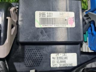 Блок предохранителей KIA MOHAVE HM D6EA 919552J001 2 ракурс