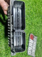 Блок управления efi JAGUAR XF CC9 306DT 9x2q12a650 4 ракурс