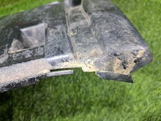 Крепление бампера правое заднее BMW 7-SERIES F02 N63B44 51127183885 2 ракурс