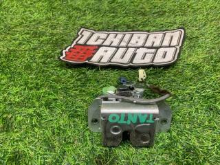 Замок 5-й двери DAIHATSU TANTO L360S 69350-B2060 3 ракурс