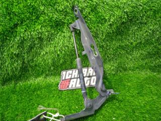 Петля капота VOLVO S60 FS84 D4162T 31385812 3 ракурс