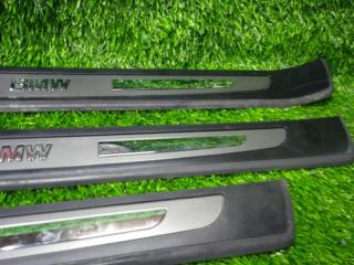 Порожек пластиковый BMW 7-SERIES E66 N62B36A 51477051871 3 ракурс