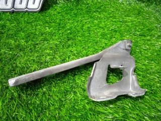 Петля капота AUDI A4 8K2 CAEB 8K0823301D 3 ракурс