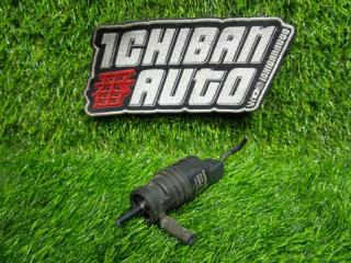 Насос омывателя BMW 3-SERIES E46 M54B25 67128377430 5 ракурс Насос омывателя BMW 3-SERIES E46 M54B25 67128377430 5 ракурс