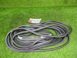 Уплотнитель двери комплект MINI COUNTRYMAN 2015